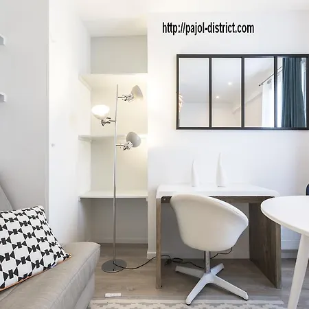 Apartment Cosy And Shiny Studio Pajol *
